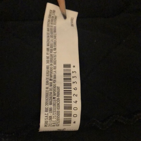 Forever21 quilted boxy zip-up hoodie jacket in washed black - Picture 11 of 13